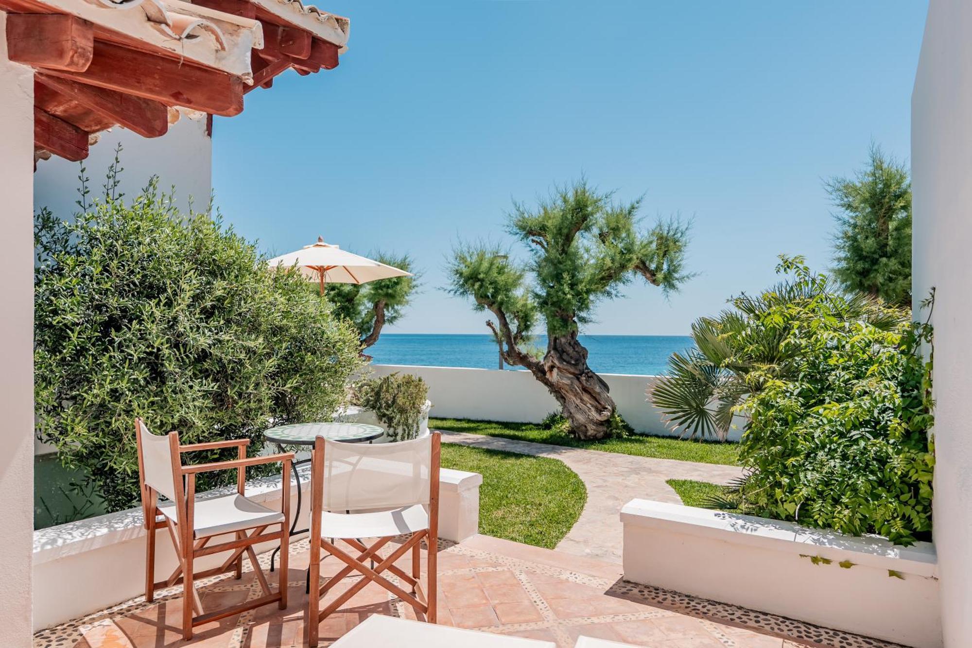 The Sea Club Bed & Breakfast