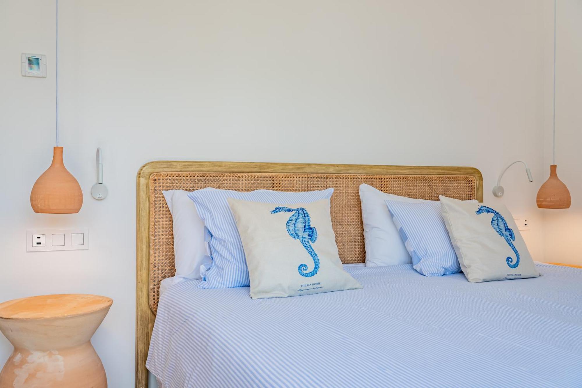 The Sea Club Bed & Breakfast 3*