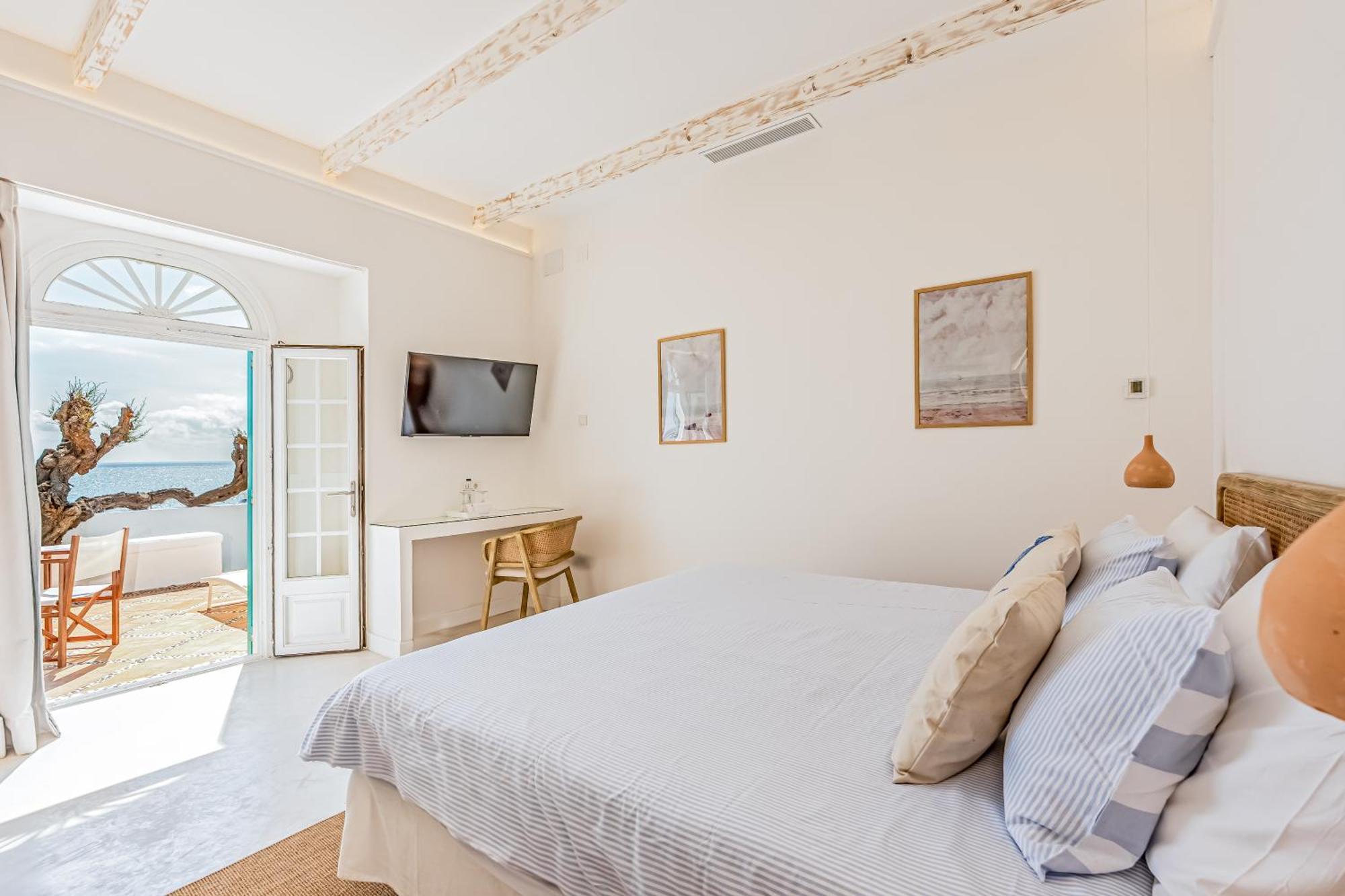 The Sea Club Bed & Breakfast